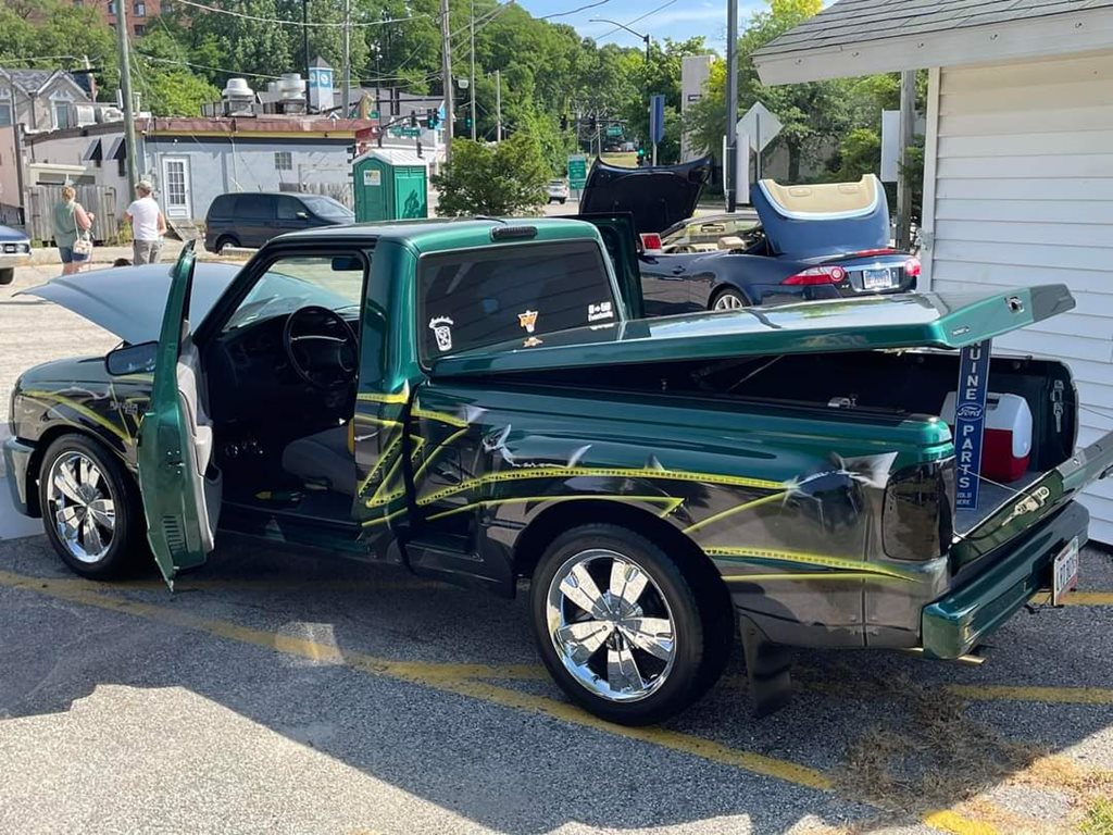 Little Green Truck 