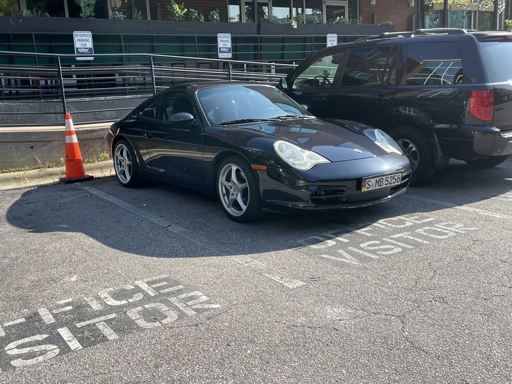 996